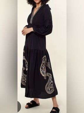 NEW WITH TAGS HALE BOB JOSEPHINE EMBROIDERED MAXI DRESS SIZE SMALL
MSRP$345